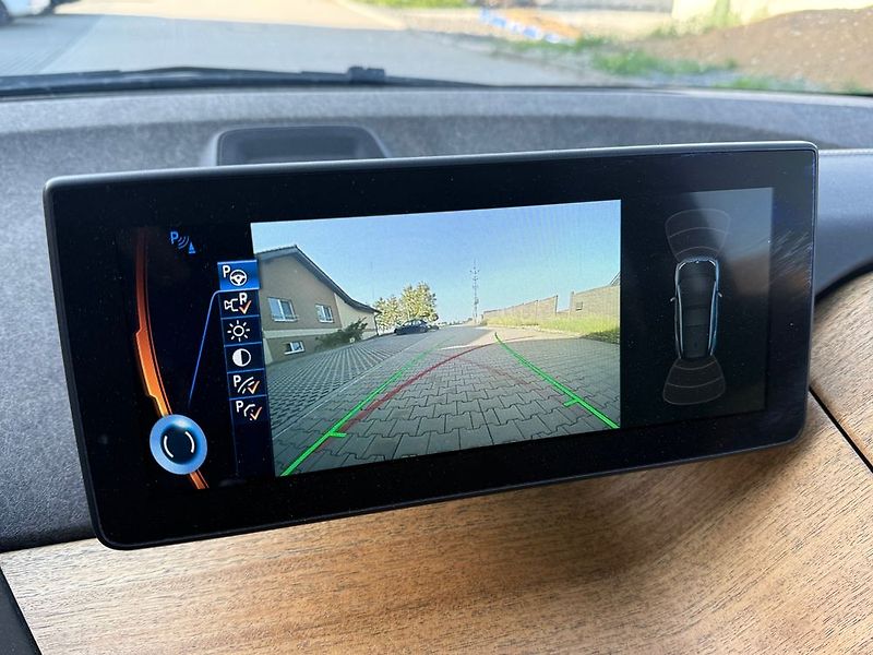 BMW i3 - fotka 10 z 53