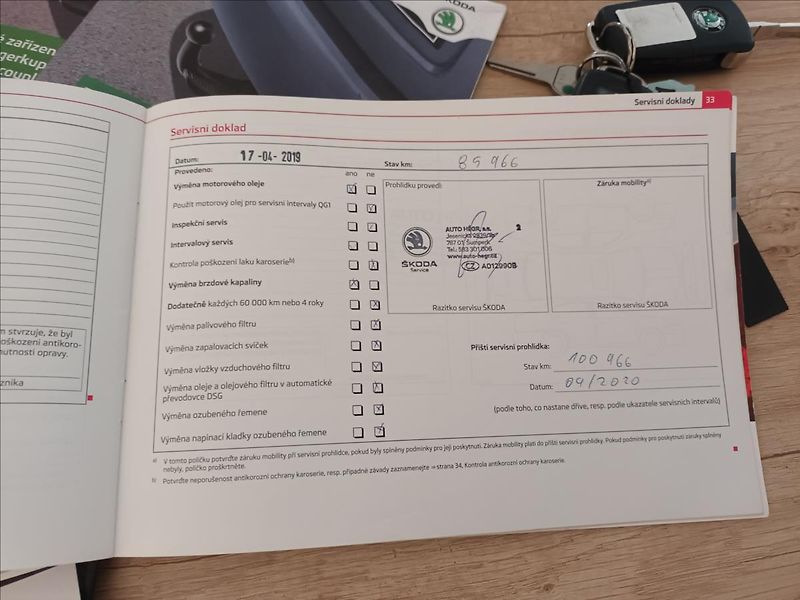 Škoda Fabia 1,2 TSI,KLIMA,TZ,VÝHŘEV,KOLA - fotka 41 z 46