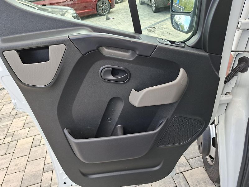 Renault Master (2019) 2.3DCi,Tupláky,tažné 3,5t, DPH - fotka 18 z 34