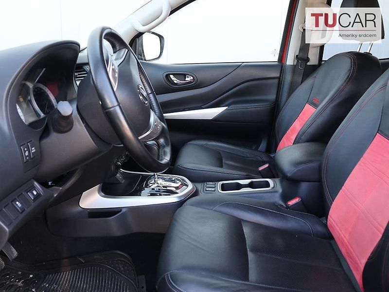 Nissan Navara (2019) 2.2 DIesel Automat  - fotka 34 z 38