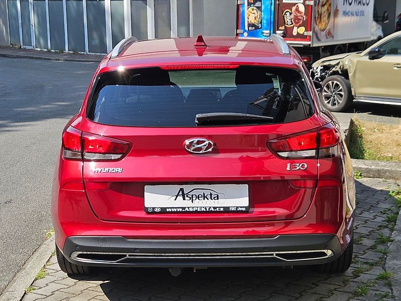 Hyundai i30 1,5 T-GDi 118kW,Smart,ČR,1.maj - fotka 4 z 35