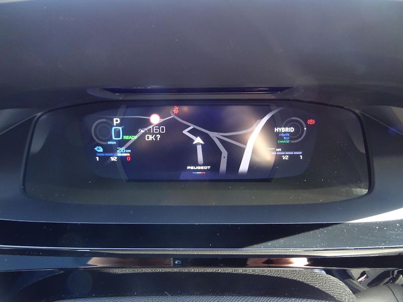 Peugeot 408 (2026) GT Plug-in HYBRID 240 e-DCS7 - fotka 35 z 55