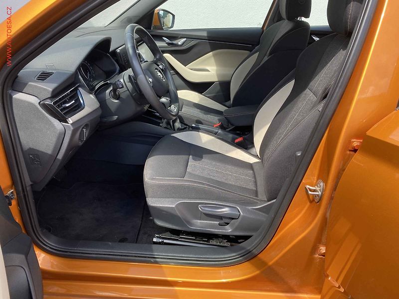 Škoda Kamiq (2022) 1.0 TSi, ČR, Style, DSG - fotka 9 z 17