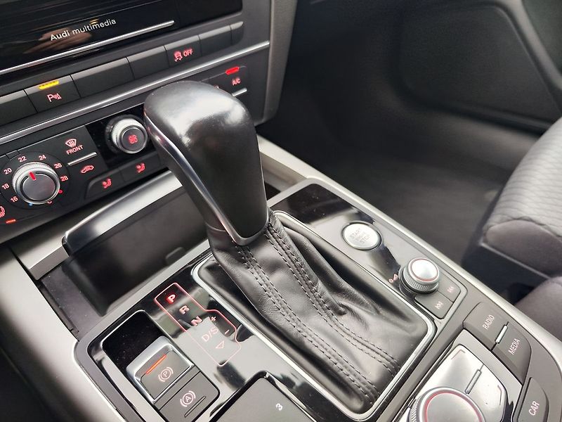 Audi A6 3.0 TDI/200kW S-Line Quattro - fotka 23 z 34