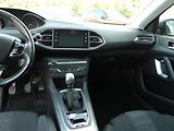Peugeot 308 (2019) SW ALLURE 1.5 BlueHDi 130 MAN6 - náhled 12