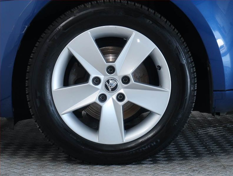 Škoda Octavia (2019) Ambition 1.4 TSI, Tempomat - fotka 14 z 18