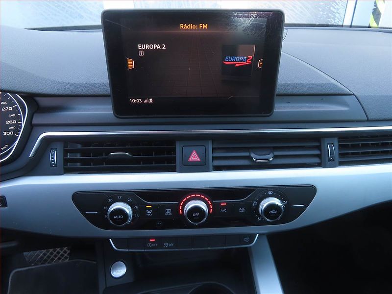 Audi A4 (2016) 2.0 TDI, Automat, Navi - fotka 12 z 19