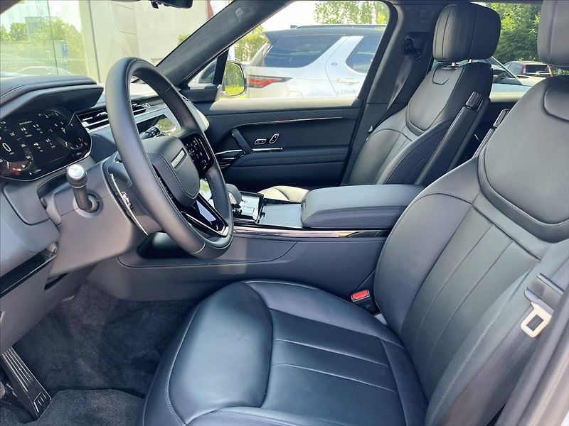 Land Rover Range Rover Sport 3,0 Autobiography D350 AWD - fotka 9 z 12