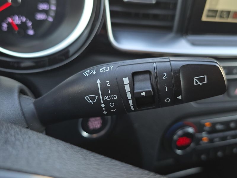 Kia Ostatní (2019) GT 1.6T-GDi 150kW, Serv.kniha - fotka 14 z 27