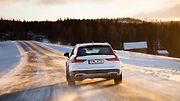 Volvo V90 Cross Country.