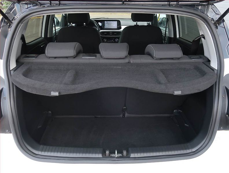 Hyundai i10 (2021) Style 1.0, Serv.kniha - fotka 13 z 20