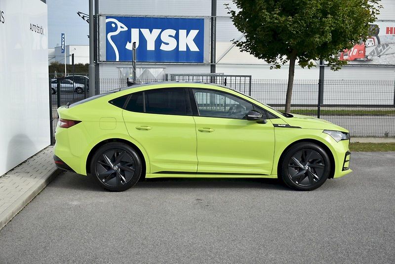 Škoda Enyaq (2023) RS 220 kW 4x4 ADVANCED Paket - fotka 9 z 35