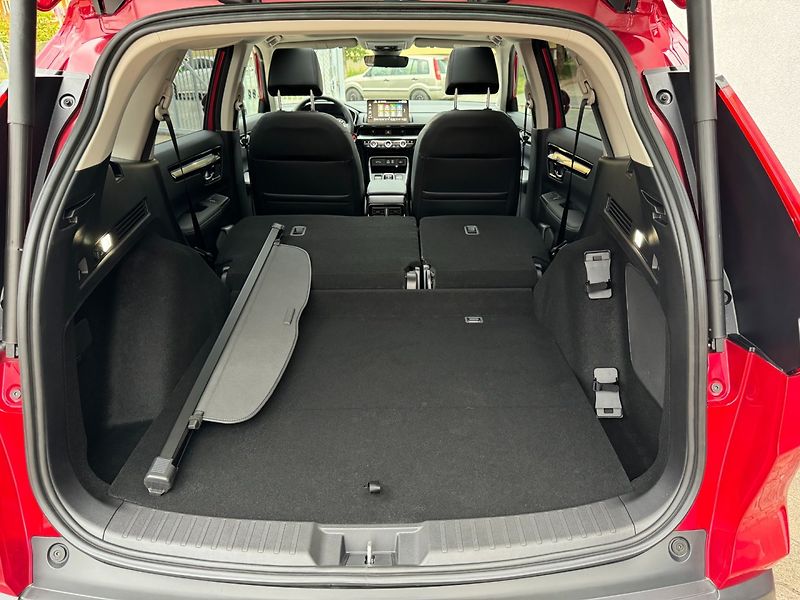 Honda CR-V (2026) 2.0 e:HEV ADVANCE MR2026 RED - fotka 17 z 33