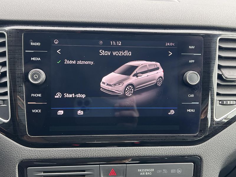 Volkswagen Golf Sportsvan (2018) 1,6TDi 85kW HIGHLINE - tažné - fotka 17 z 39