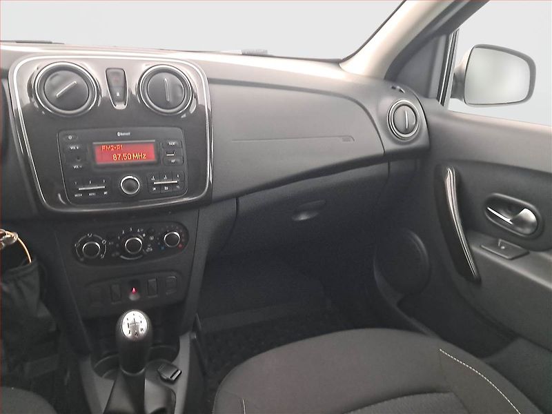 Dacia Sandero (2018) 1.0 SCe, ČR,1.maj, Serv.kniha - fotka 8 z 15