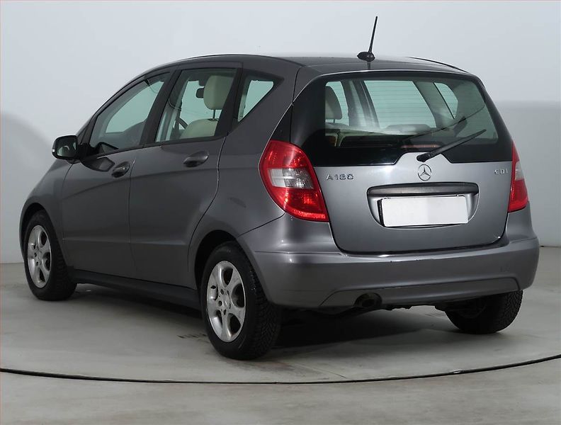Mercedes-Benz Třídy A (2008) A 180 CDI , nová STK - fotka 4 z 17