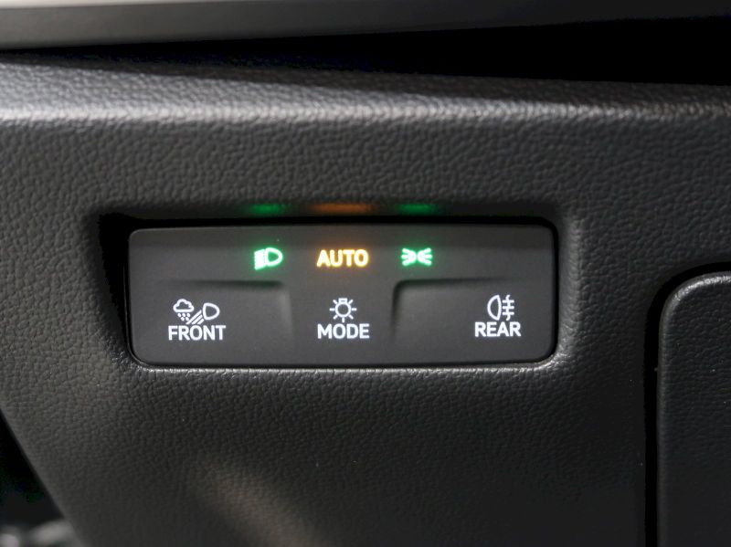 Škoda Superb (2025) LAURIN&KLEMENT 2.0TDI 142KW 4x - fotka 41 z 48