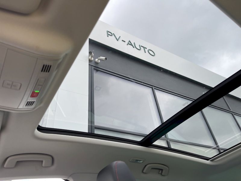 Seat Ateca (2024) 1.5 TSI 110 kW FR DSG Panorama - fotka 20 z 35