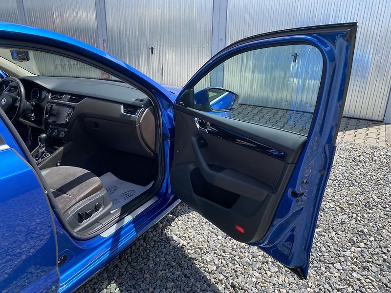 Škoda Octavia 2.0TDi L+K CZ WEBASTO 4x4 - fotka 124 z 165