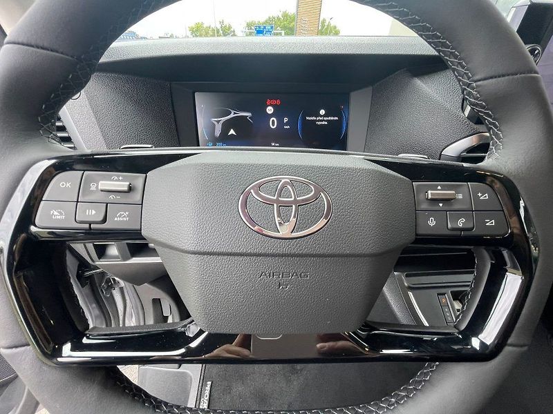 Toyota ProAce Verso 2.0D A/T Business 8 Comfort - fotka 12 z 28