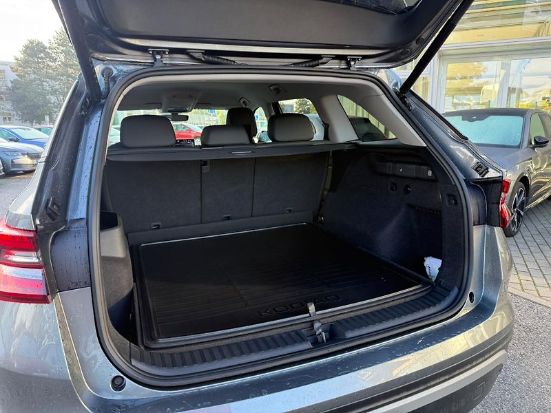 Škoda Kodiaq Exclusive Selection 2.0 TSI 15 - fotka 25 z 27