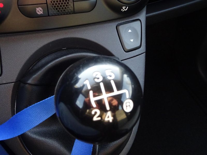 Fiat 500 (2013) 1.2i 51kW Cabrio Lounge - fotka 15 z 28