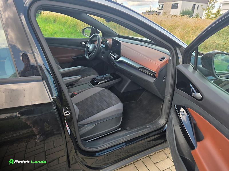 Volkswagen ID.5 (2022) Pro Performance 77 kWh - fotka 11 z 15