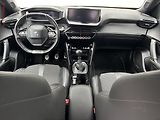 Peugeot 2008 (2020) 1.2 PT, GT Line, LED, navi - náhled 9