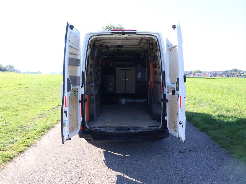 Volkswagen Crafter 2.0 TDI 103kW DPH CZ - fotka 9 z 28