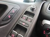 Volkswagen Golf (2010) Highline 1.4 TSI, Automat - náhled 14