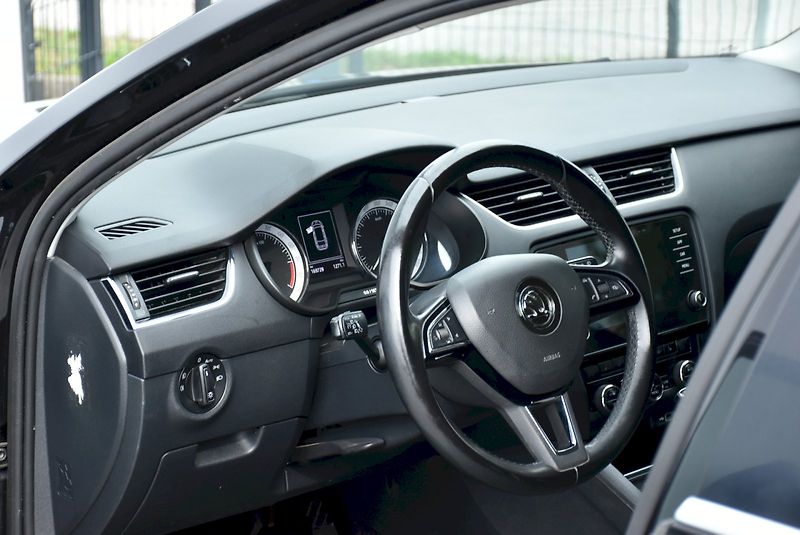 Škoda Octavia (2018) OCT.COM STY TD 110/2.0 M6F - fotka 11 z 20