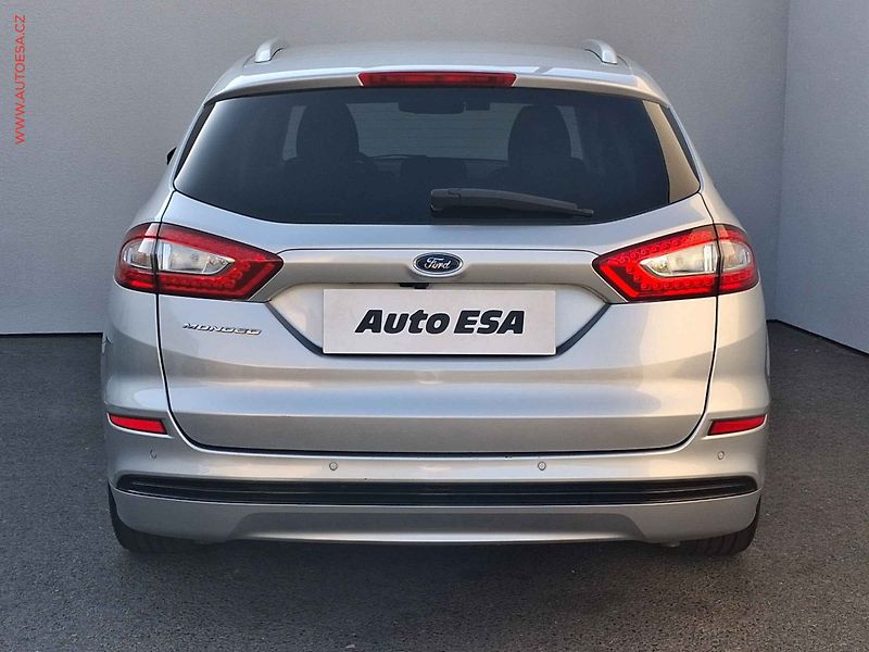 Ford Mondeo (2018) 2.0TDCi, AT, navi, LED - fotka 5 z 20