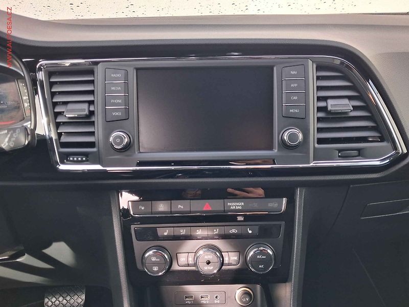 Seat Ateca (2019) 2.0 TDi, 1.maj, Ecellence - fotka 12 z 20