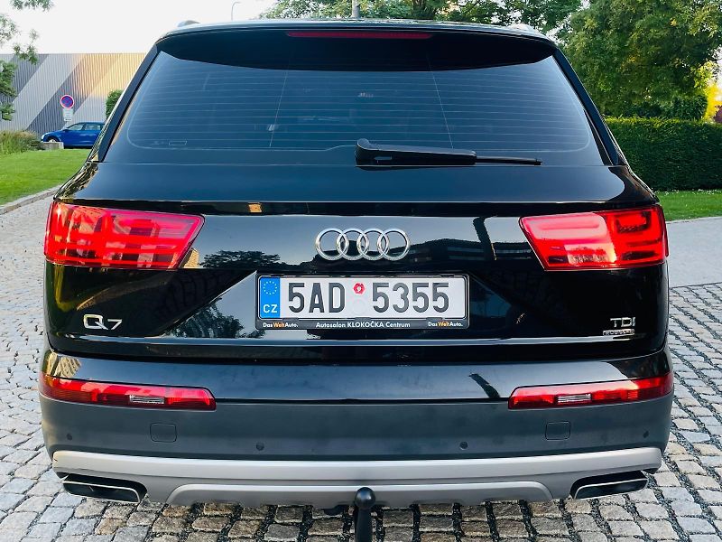 Audi Q7 3.0TDI AUT VÝHŘEV QUATTRO - fotka 15 z 54