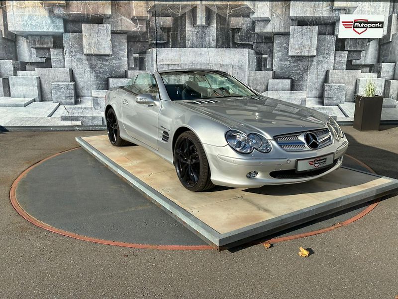 Mercedes-Benz SL (2002) 5.0 V8, 225KW - fotka 10 z 31
