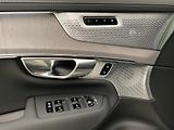 Volvo XC90 (2026) T8 AWD Plug-in DARK PLUS 7m - náhled 22