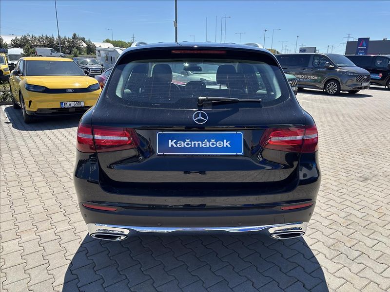 Mercedes-Benz GLC 2,1 220 d 4Matic 125kW - fotka 4 z 36