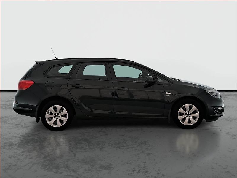 Opel Astra (2013) 1.6 16V, Tempomat - fotka 6 z 17