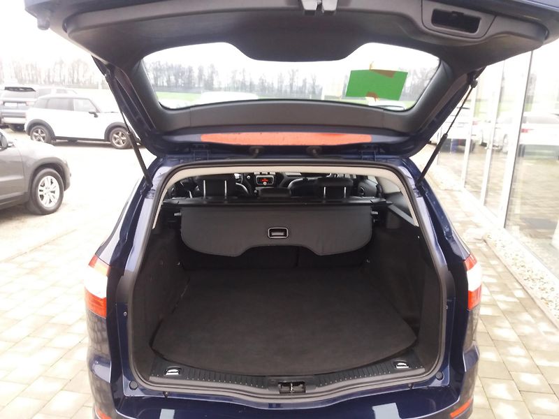 Ford Mondeo 2.0TDCi,103kW,KŮŽE,SERV.KNÍŽKA - fotka 7 z 18
