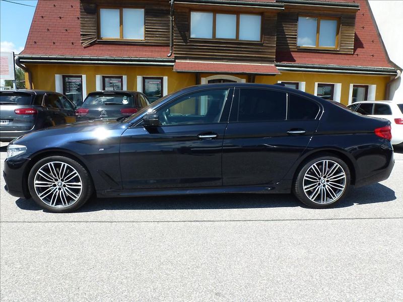 BMW Řada 5 3,0 D X-Drive M-Paket  Carbon - fotka 16 z 62