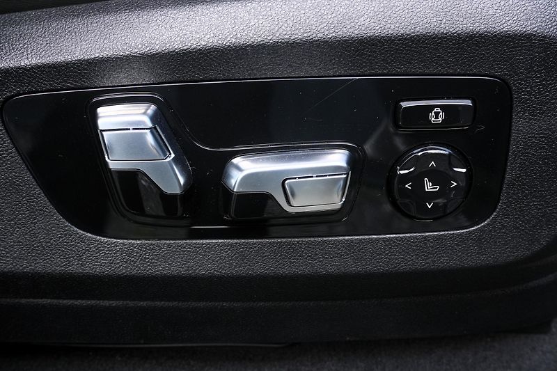 BMW X5 M Competition,Ventilace,2xKola - fotka 41 z 42