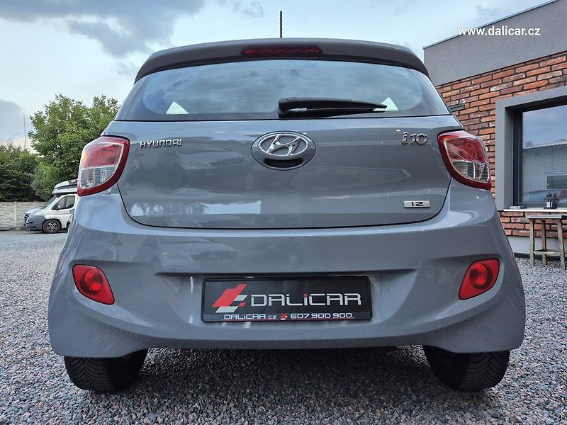 Hyundai i10 (2013) 1.2i 64 KW Klima FIFA Edice - fotka 11 z 53