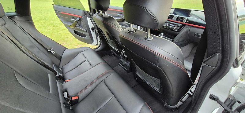 BMW Řada 4 (2017) - fotka 17 z 23