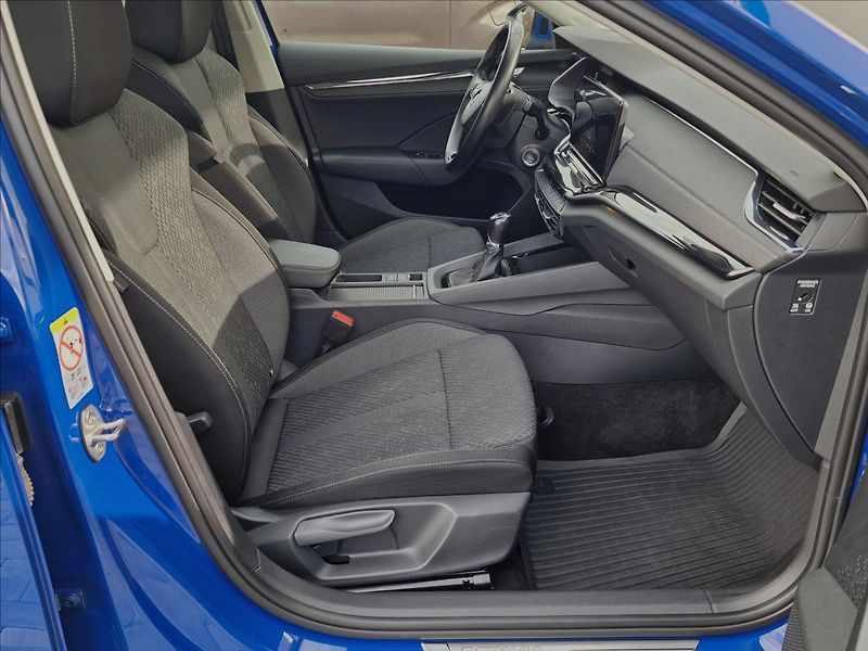 Škoda Octavia 2.0 TDI Style Combi,ČR,1.Maj. - fotka 14 z 49