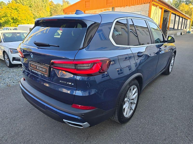 BMW X5 xDrive45e 290kW VIRTUAL KŮŽE - fotka 4 z 40