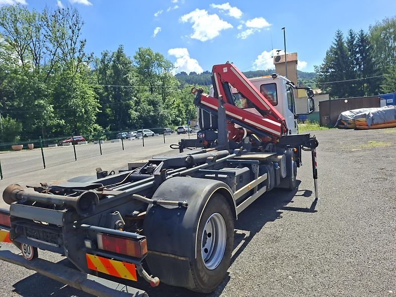 Iveco Eurocargo (2010) ML14E22 KONTEJNER+RUKA - fotka 2 z 25