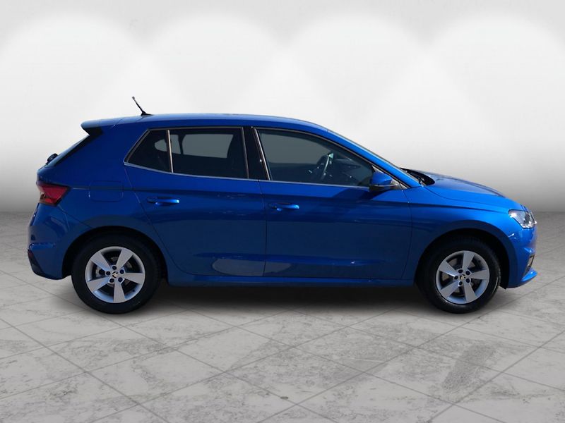 Škoda Fabia 1.0 TSi Top Selection - fotka 8 z 27