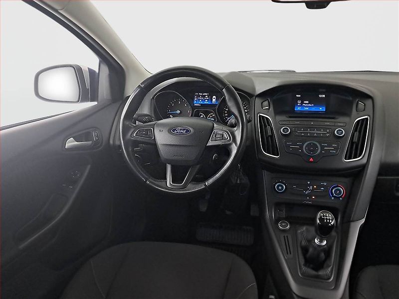 Ford Focus (2015) 1.6 TDCi, Serv.kniha - fotka 7 z 15