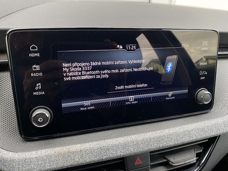 Škoda Kamiq 1,0 TSI 85 kW Selection - fotka 17 z 26