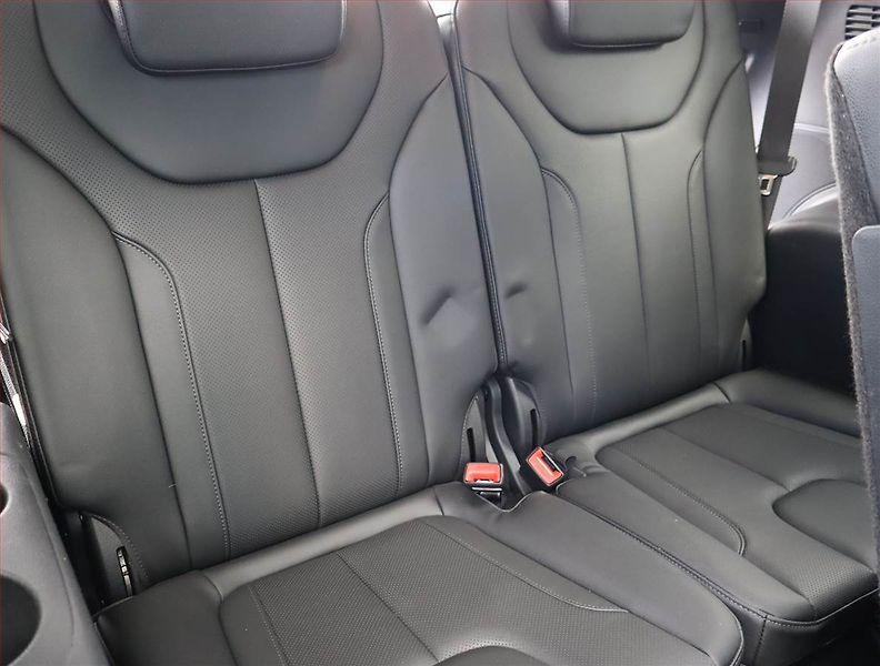 Hyundai Santa Fe (2020) 2.2 CRDi - fotka 15 z 15
